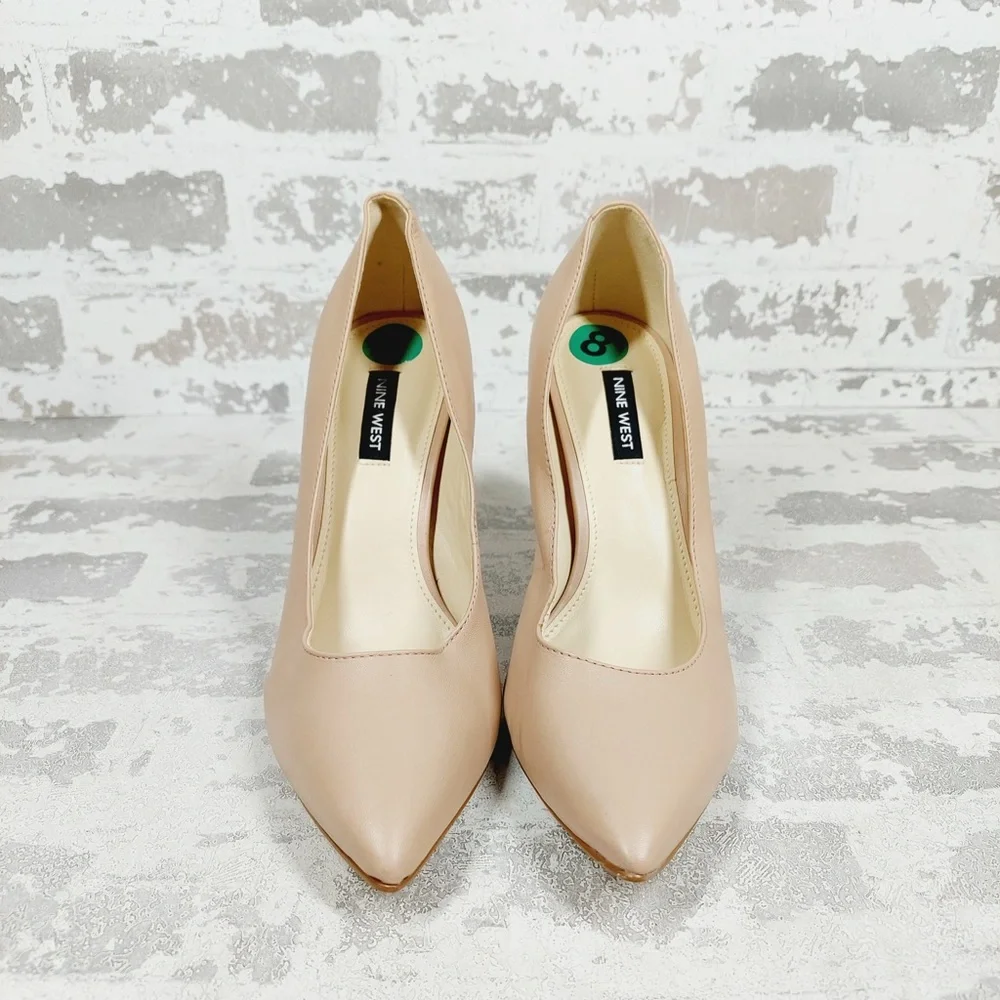 Nine West Ezra Tan Slip On Pointy Toe Business Casual Pumps A396